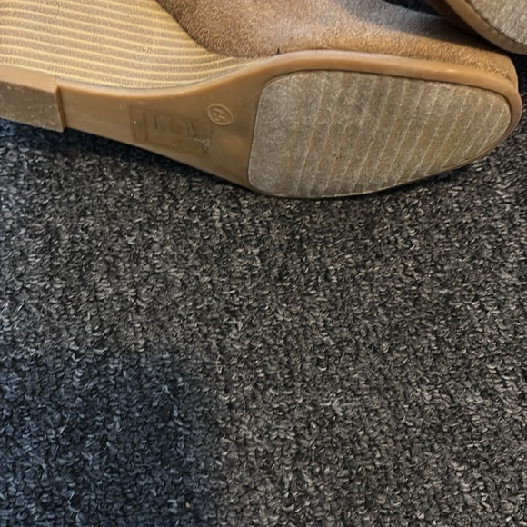 Shoe Dazzle ladies boots - Picture 5 of 11